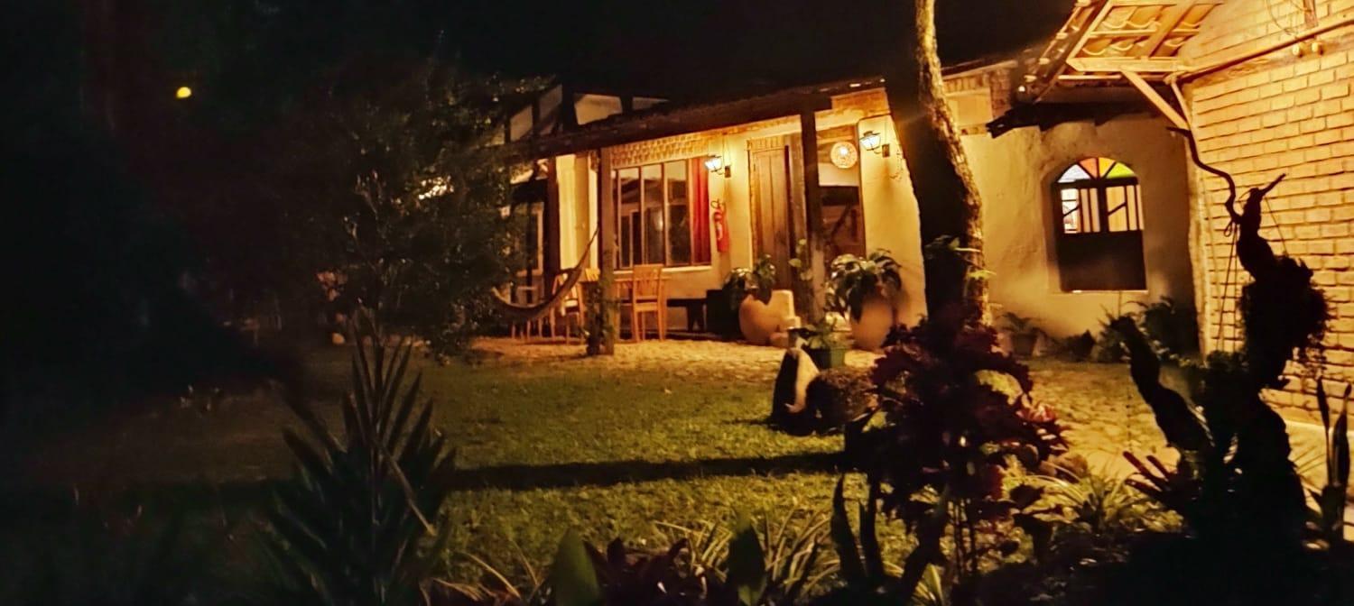 Hospedaria Quintal Dos Sonhos ヴァレ・ド・カパオン エクステリア 写真